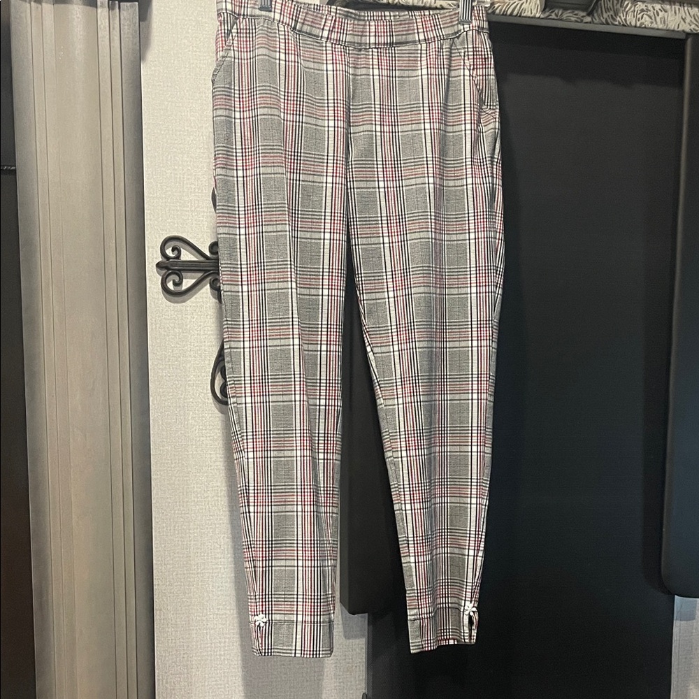 Ladies Plaid Chinos - Black, White, Red